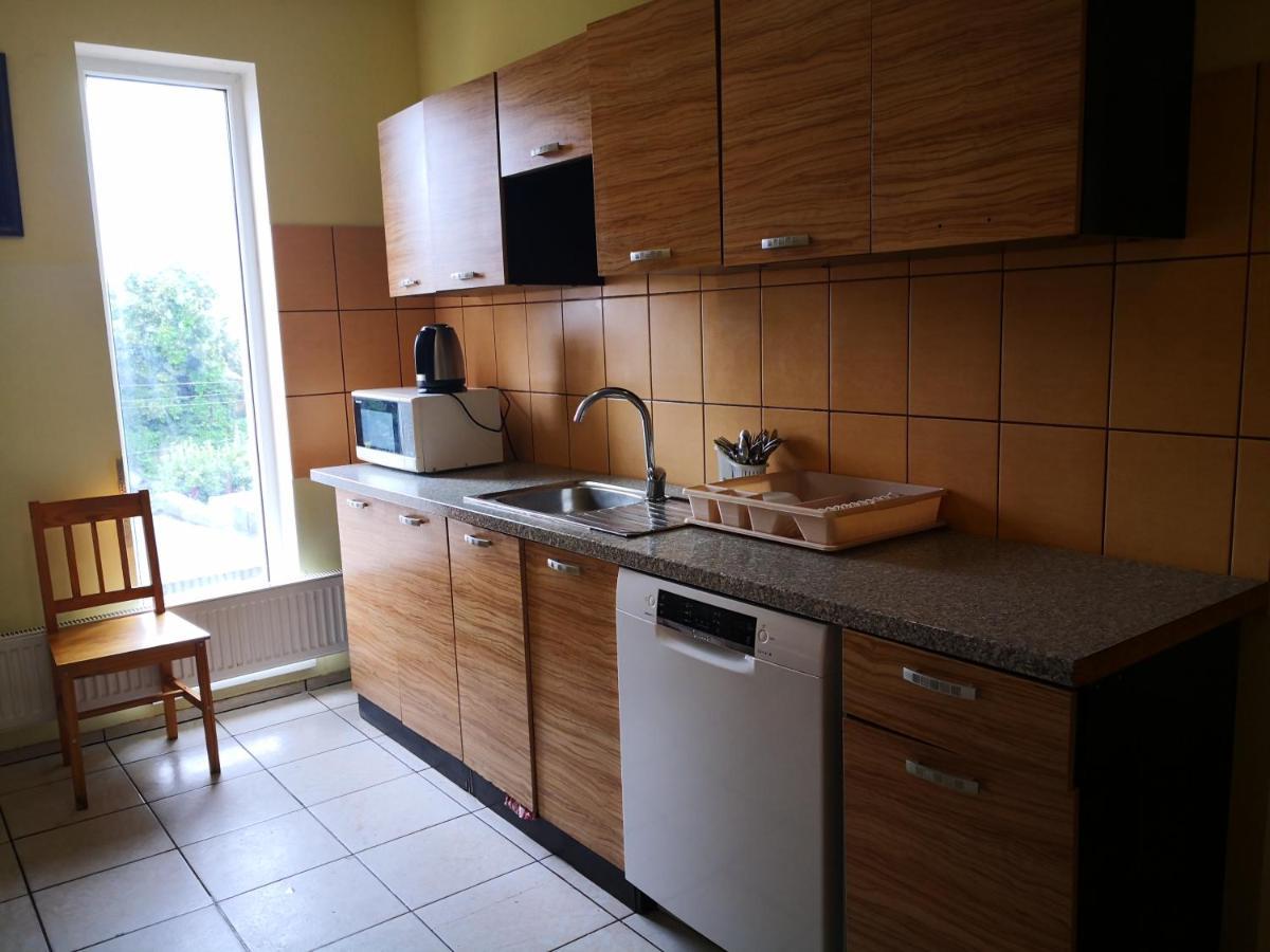 Kambario Nuoma Su Bendru Vonios Kambariu Kaunas Exterior foto