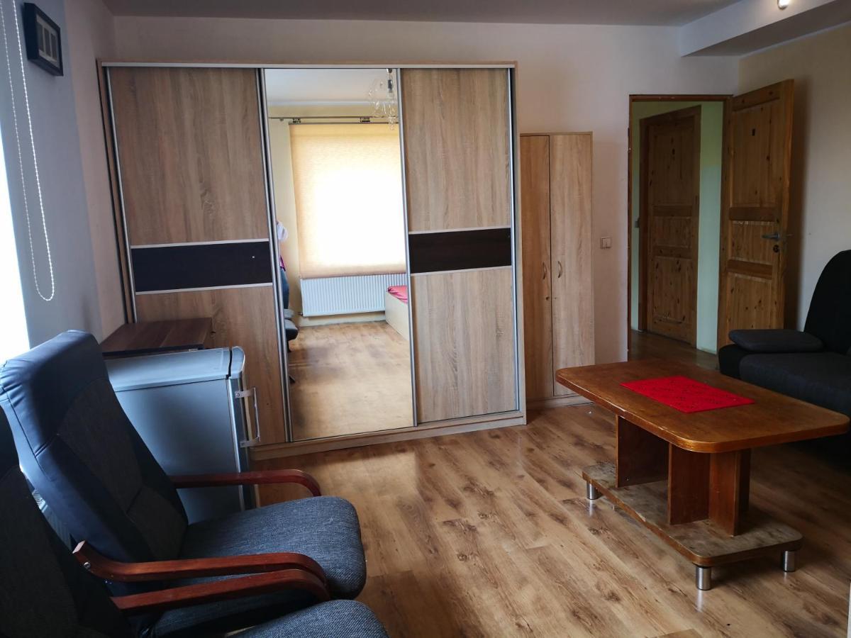 Kambario Nuoma Su Bendru Vonios Kambariu Kaunas Exterior foto